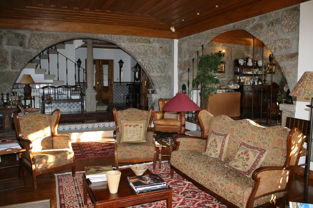 Casa De Canilhas Mesão Frio Esterno foto